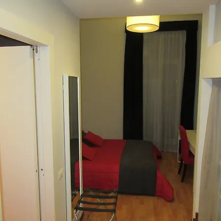 ゲストハウス Rettifilo ナポリ